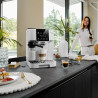 Kávovar  DeLonghi Magnifica Start ECAM 220.61.W